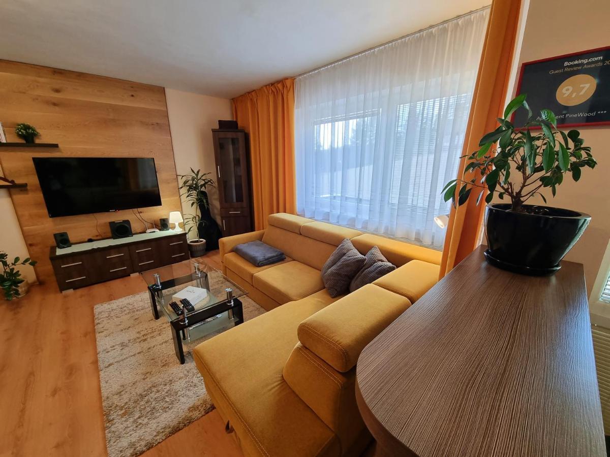 Apartment Pinewood *** Vysne Ruzbachy Exterior photo